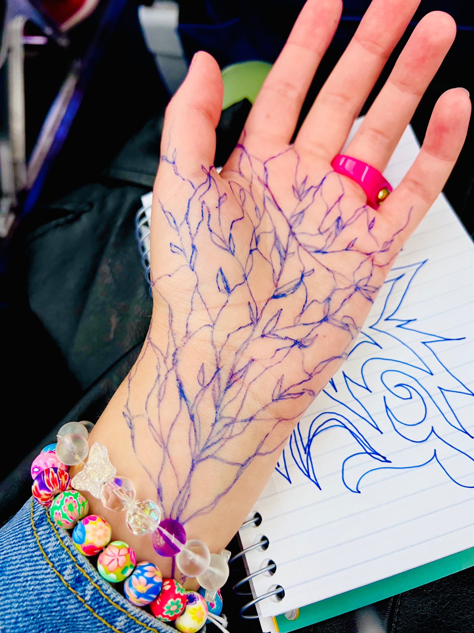 Hand Branches Aura